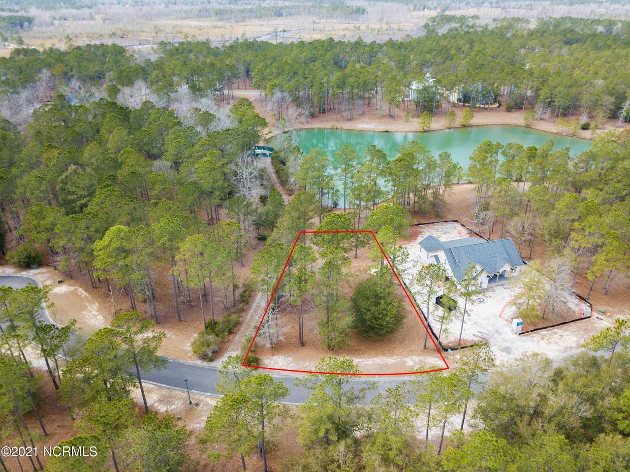 179 Englewood Court - Photo 1