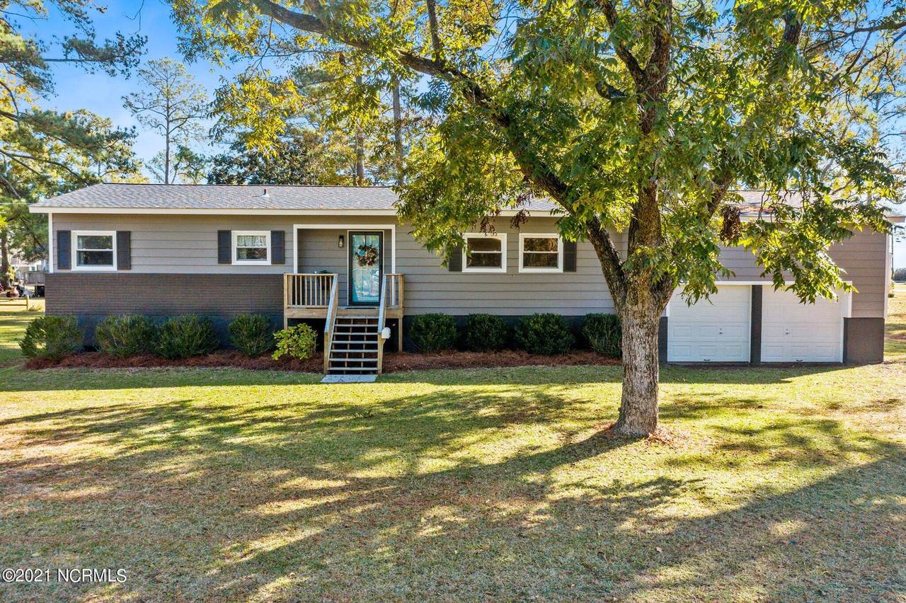 422 Lamont Street - Photo 1