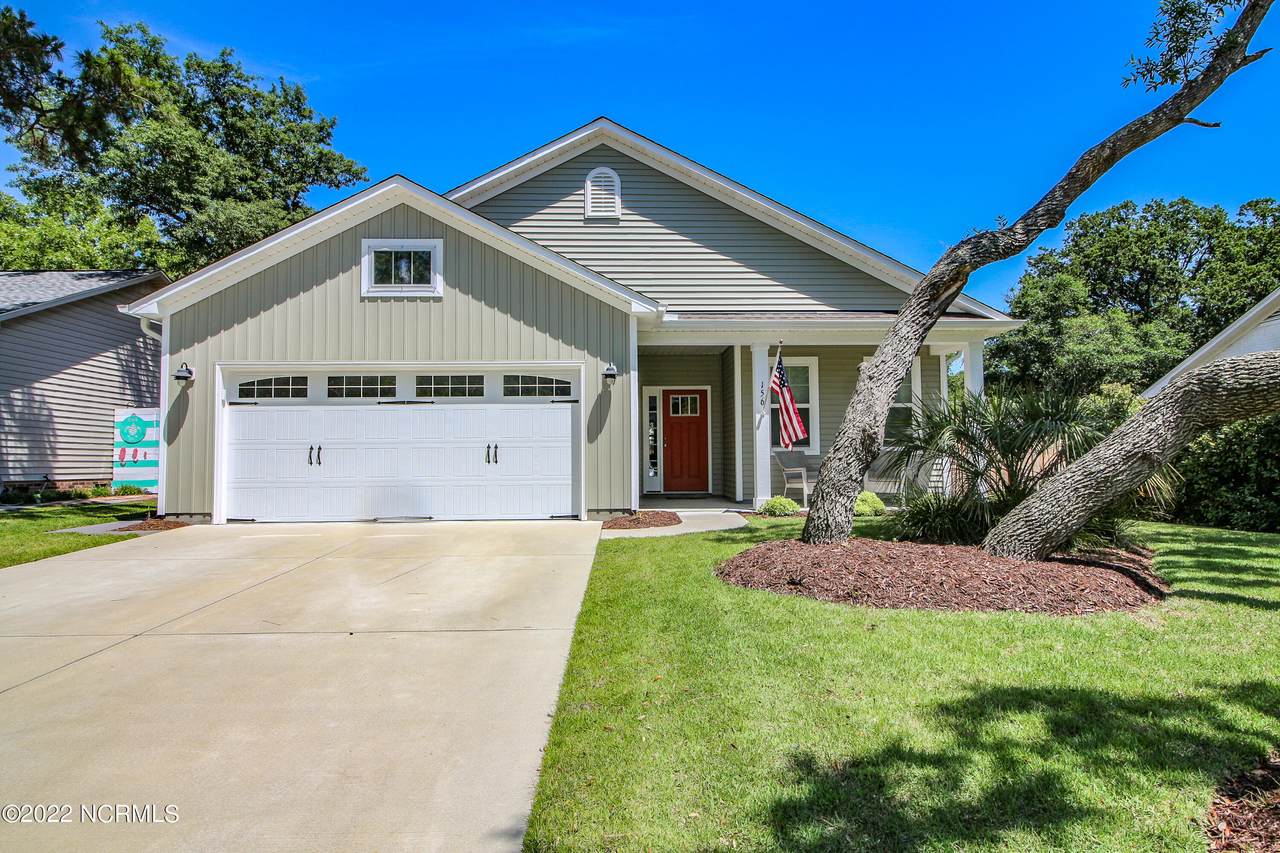 156 32nd Street - Photo 1