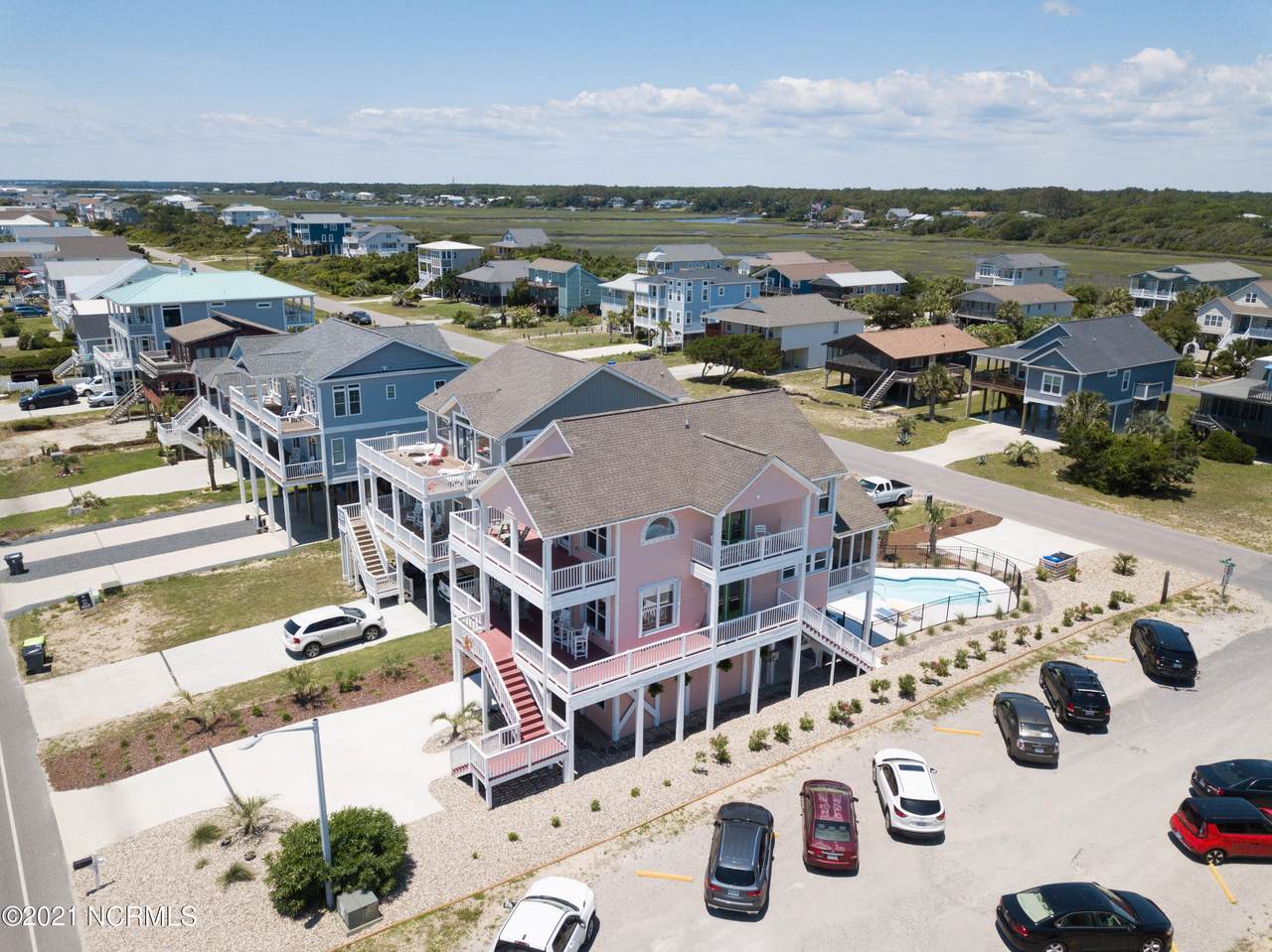 1002 Beach Drive - Photo 1