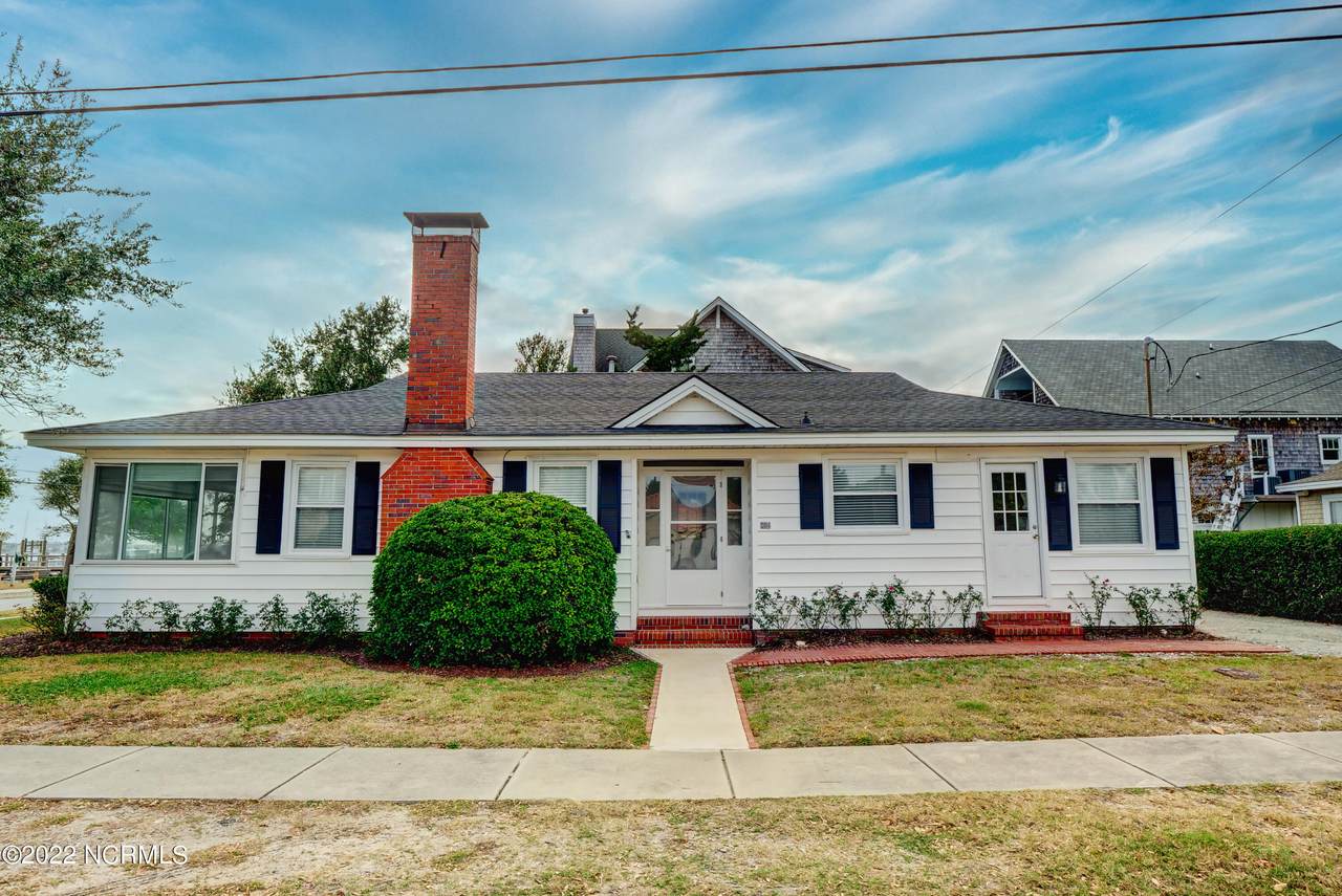 204 Jasmine Place - Photo 1