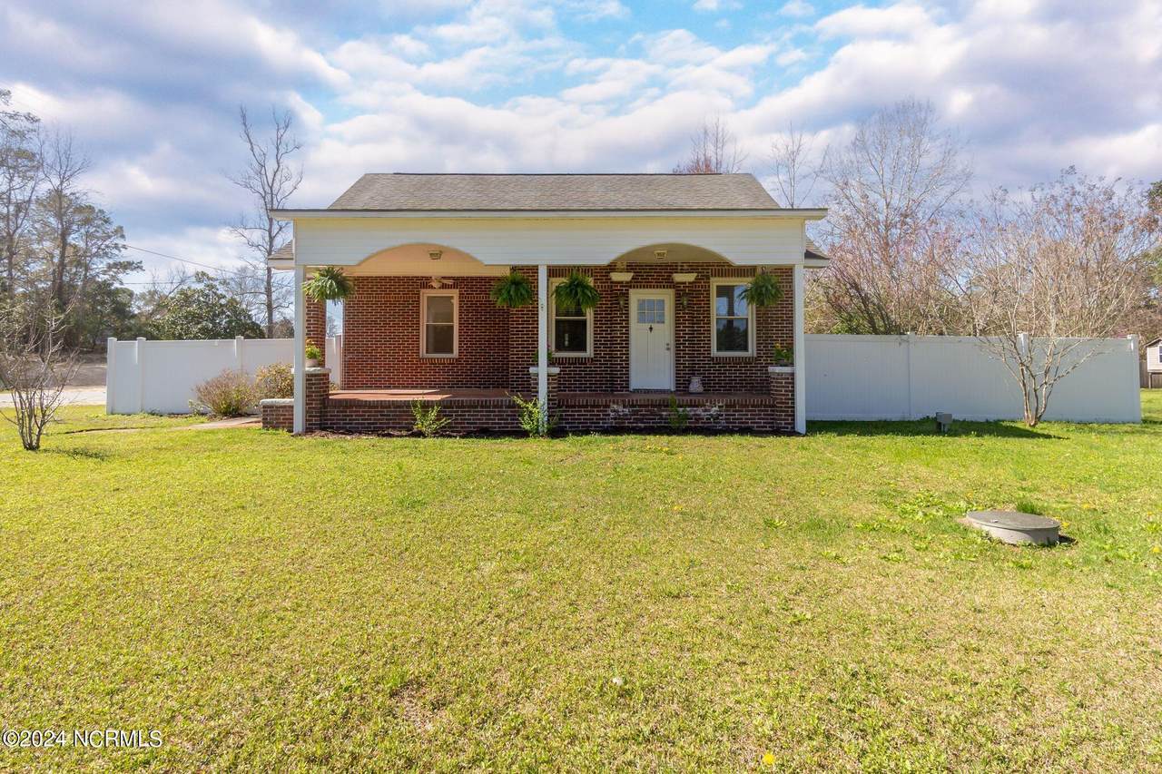 2405 Old Cherry Point Road - Photo 1