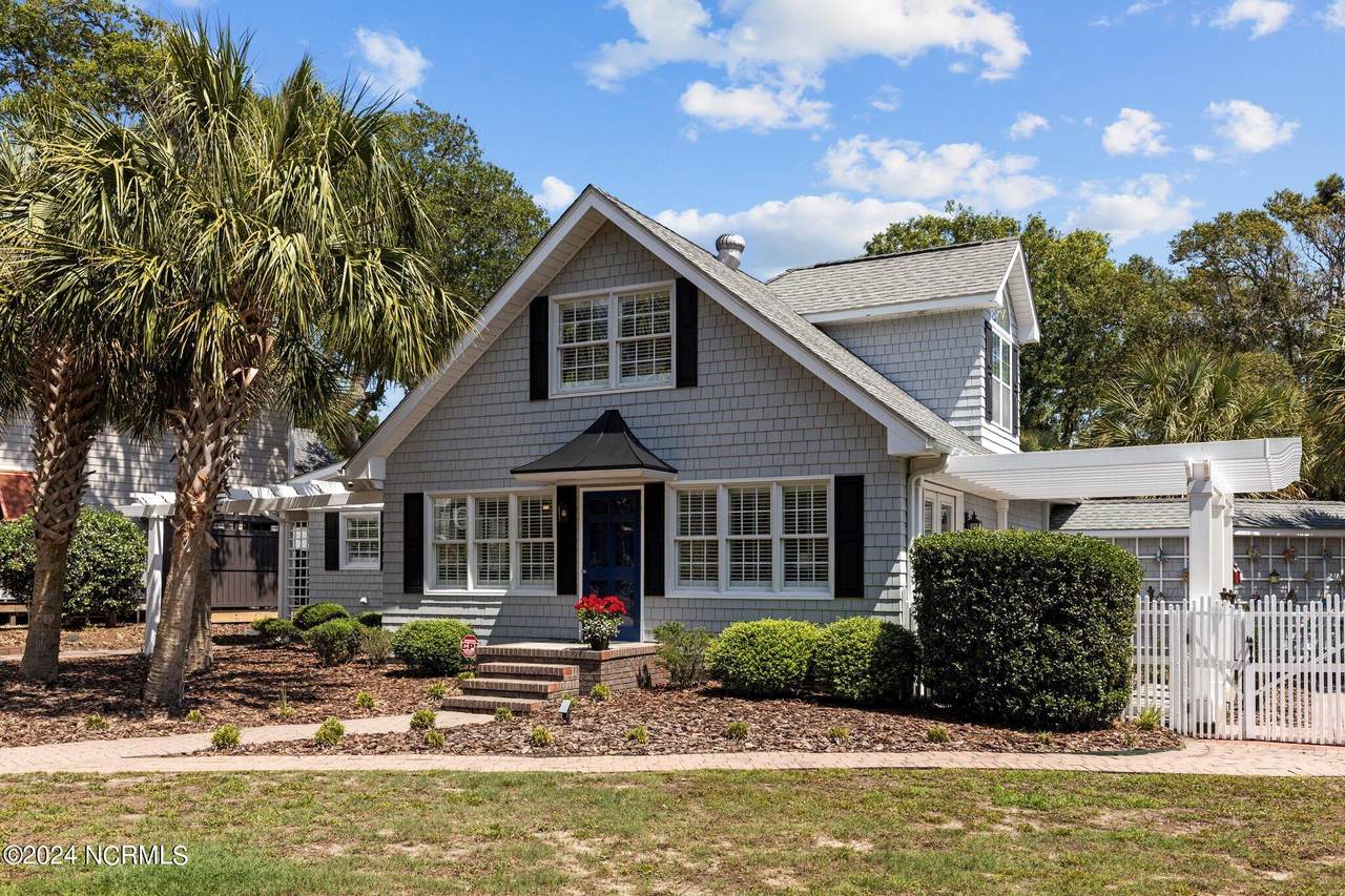 103 Acorn Court - Photo 1