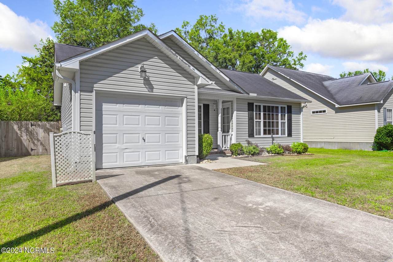 608 Mattocks Avenue - Photo 1