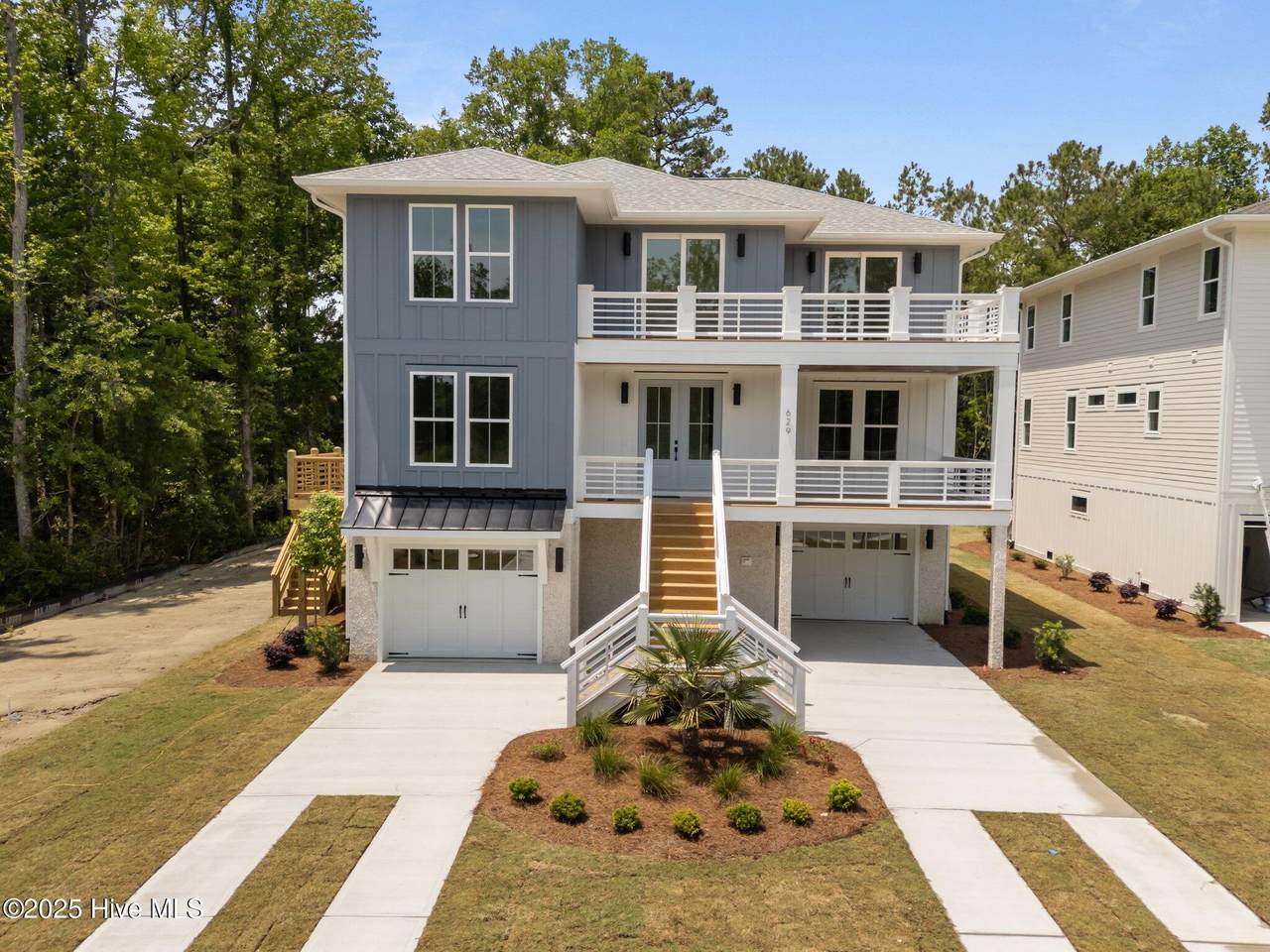 629 Vale Drive - Photo 1