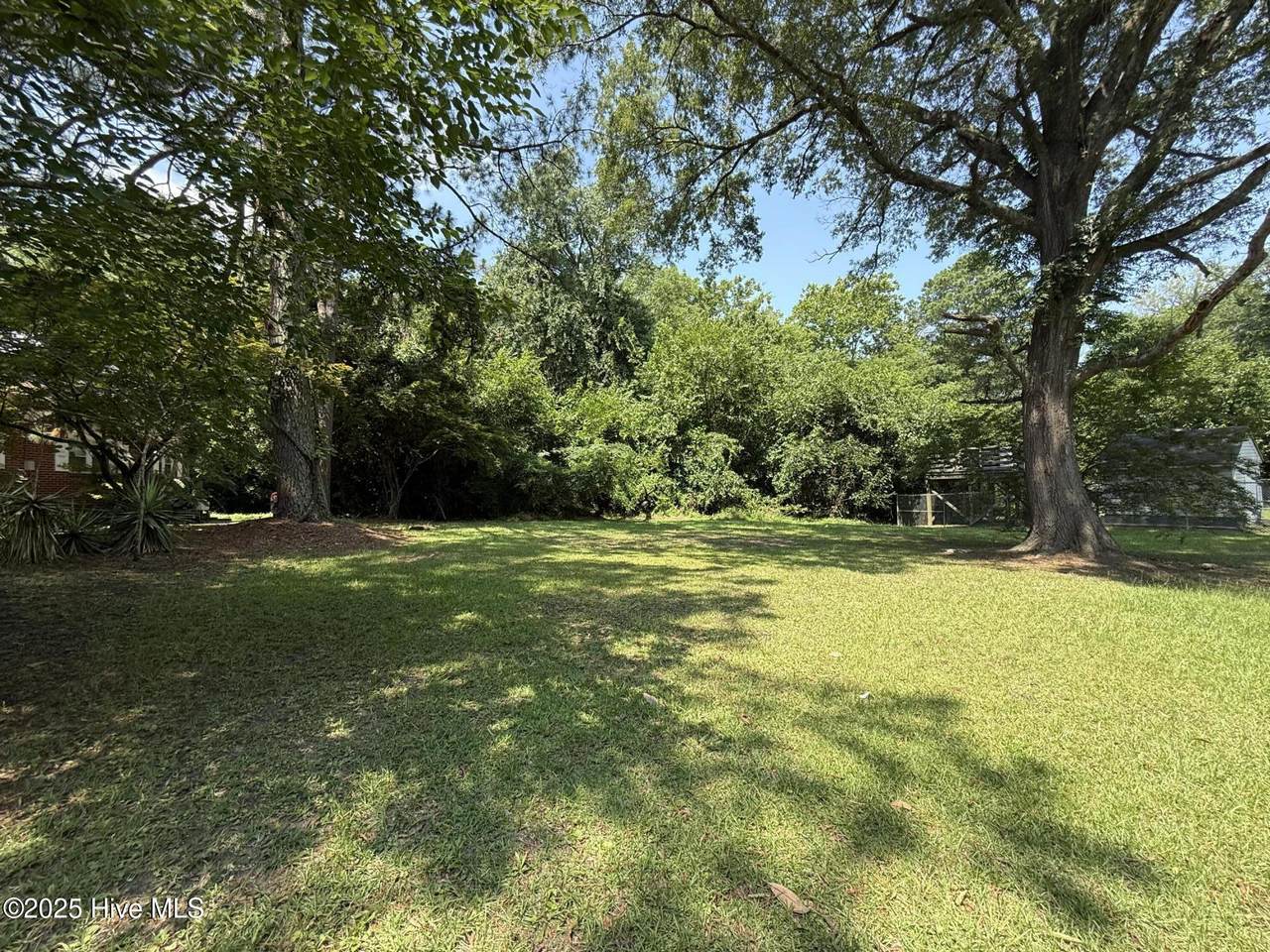 1404 Hillsdale Drive - Photo 1