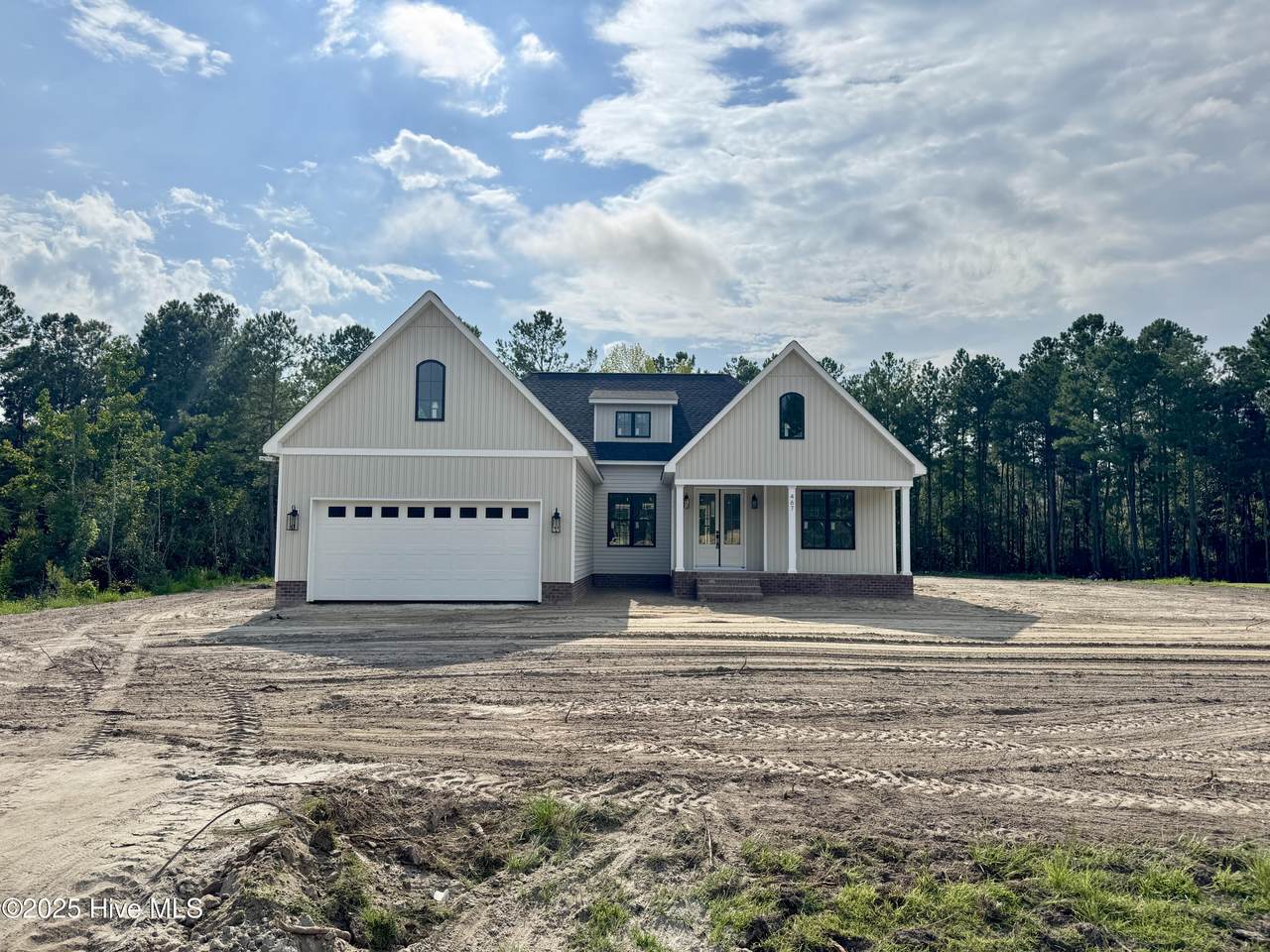 467 Eagle Trace Drive - Photo 1