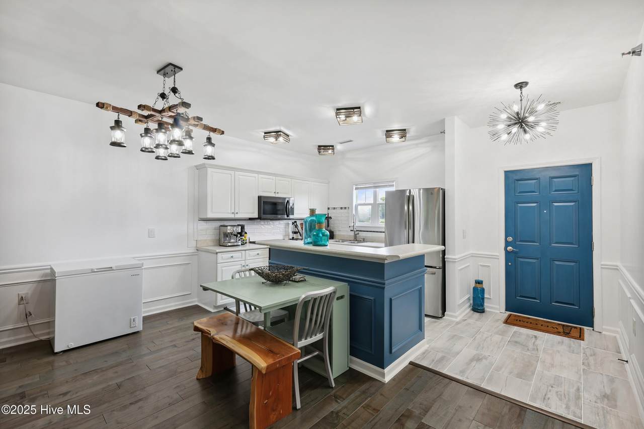 4134 Vanessa Drive - Photo 1