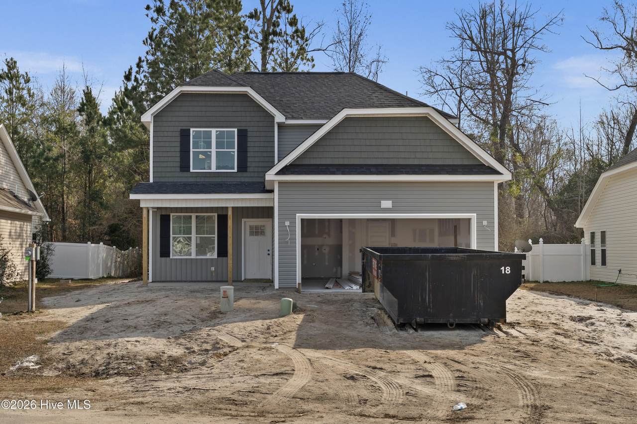 302 Hawks Bluff Drive - Photo 1