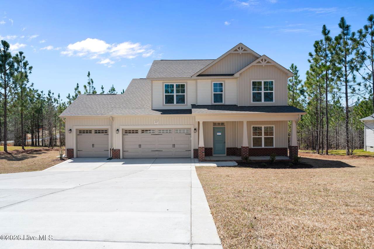1005 Ivory Lane - Photo 1