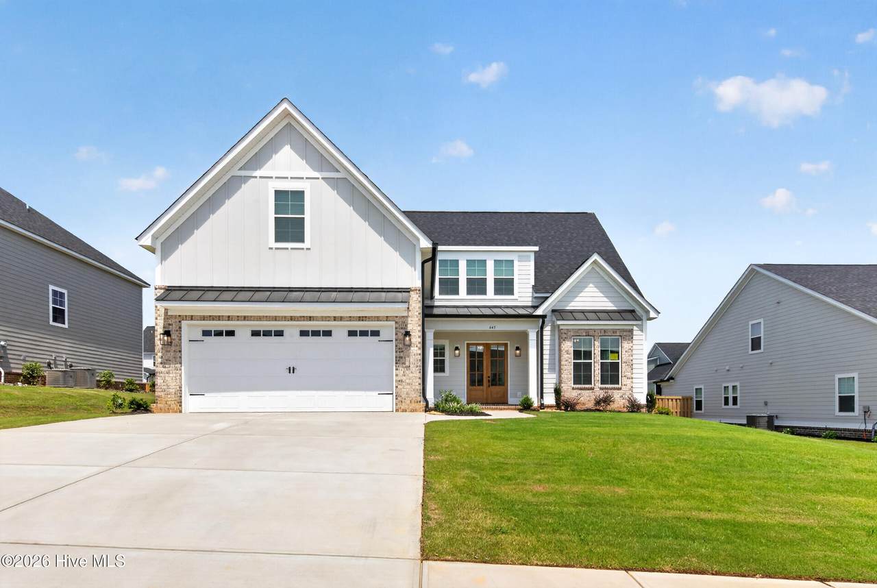 445 Woodlawn Street - Photo 1
