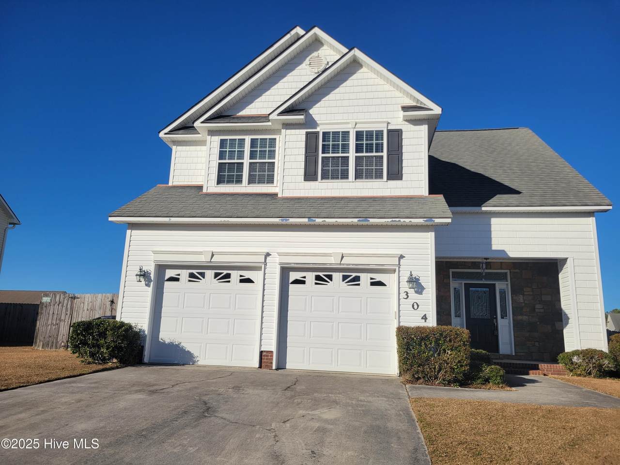 304 Brunswick Drive - Photo 1