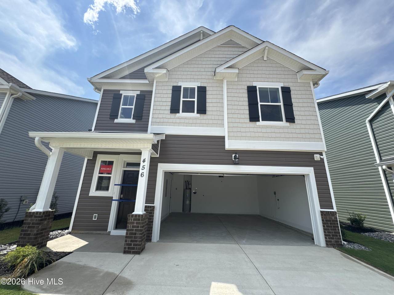456 Helen Drive - Photo 1