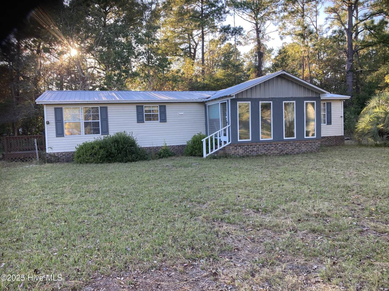 1463 Mockingbird Place - Photo 1