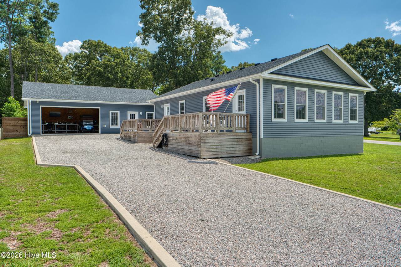 1202 Arrowhead Trail - Photo 1