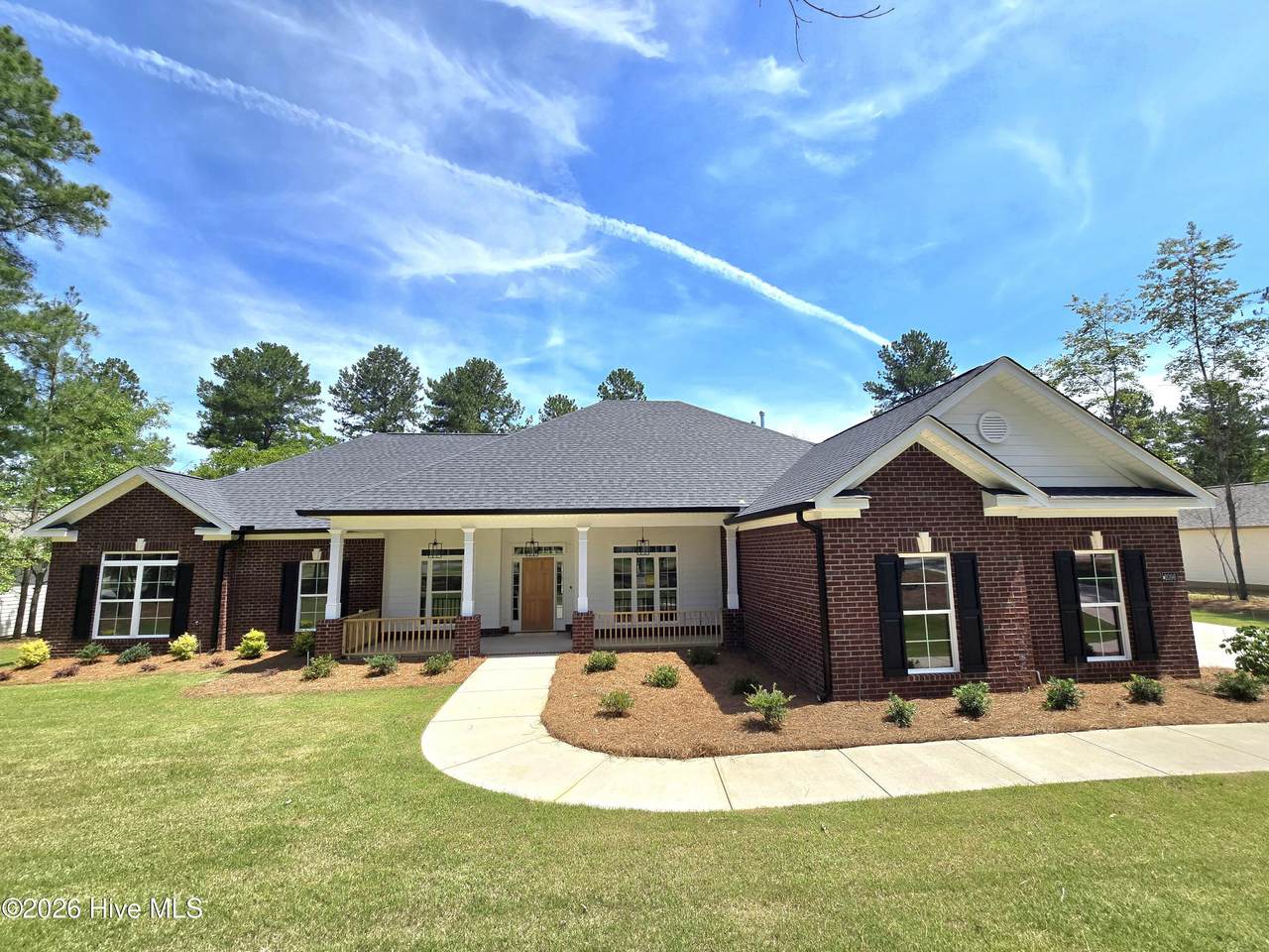 1096 Bellingham Drive - Photo 1