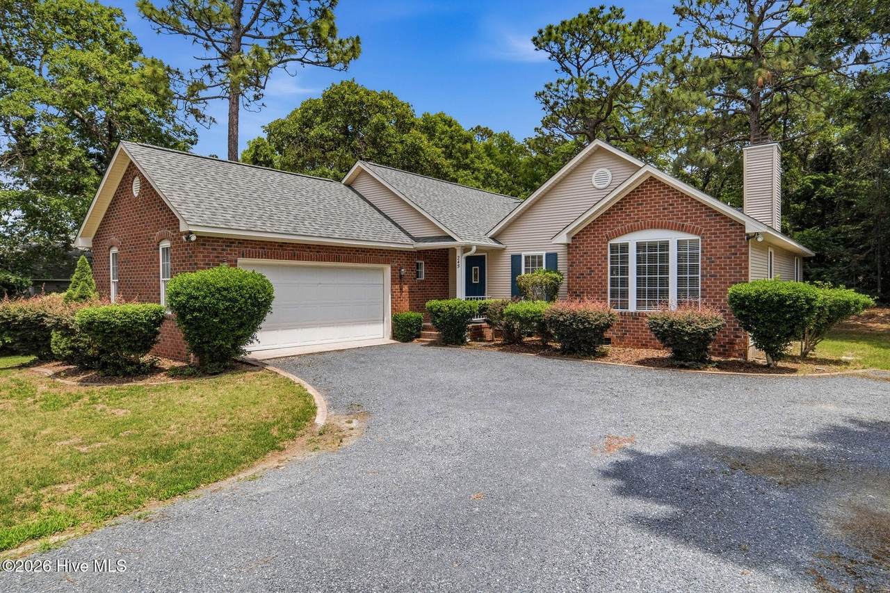 245 Wheeling Drive - Photo 1