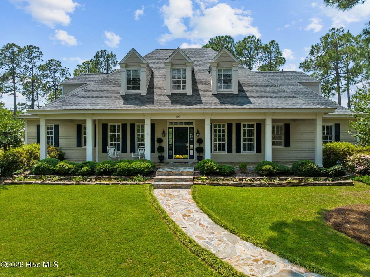 110 Merced Court - Photo 1
