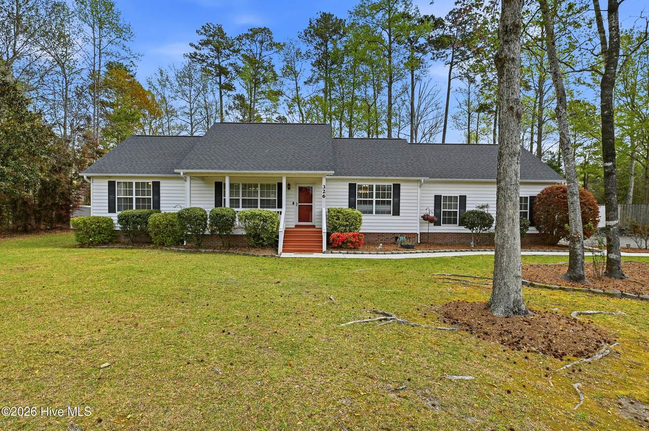 326 Knollwood Drive - Photo 1