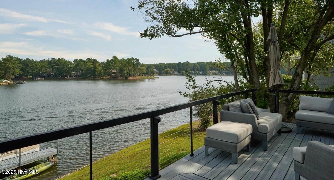 4 Westlake Pointe Drive - Photo 1