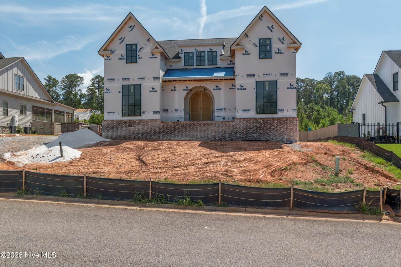 3104 Carillon Way - Photo 1