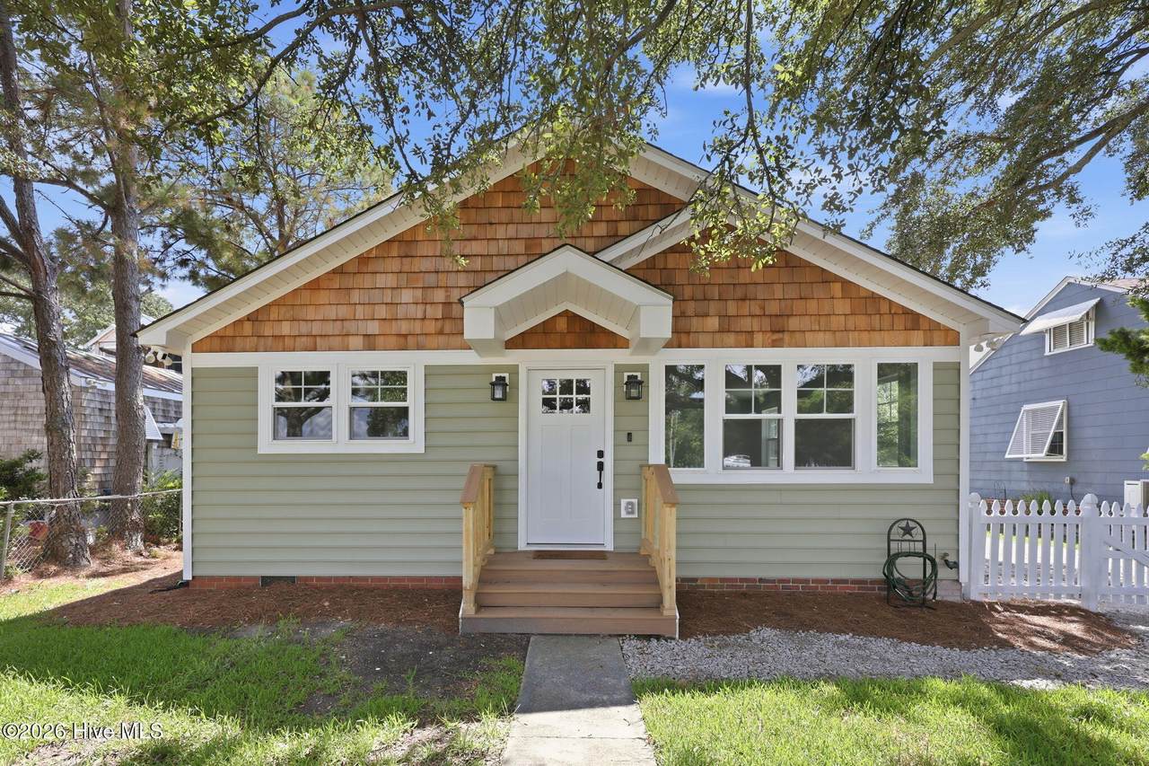 2609 Arendell Street - Photo 1