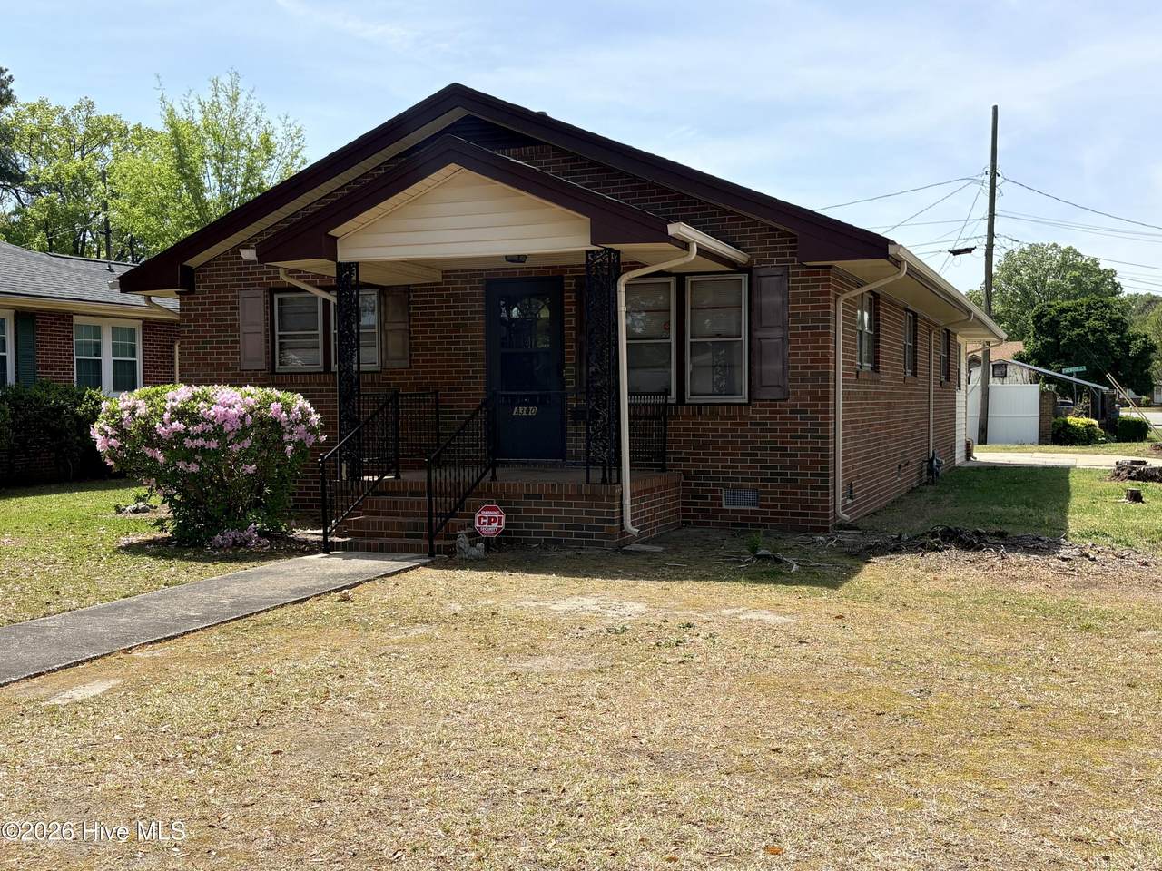 1300 Marlow Street - Photo 1