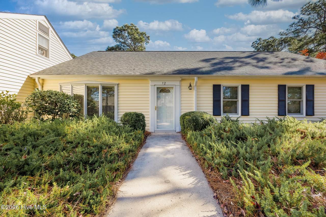 12 Village Green Circle - Photo 1