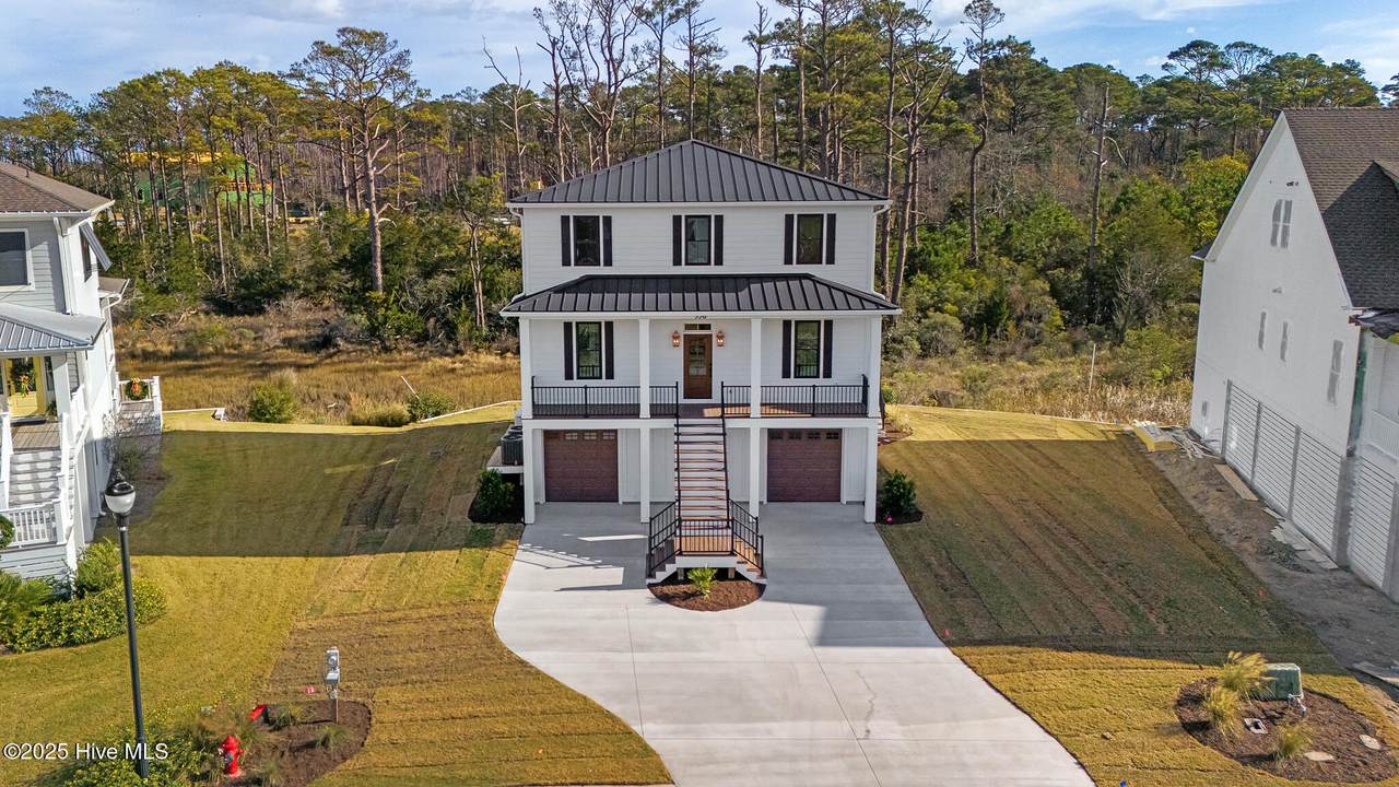 538 Sheldrake Court - Photo 1