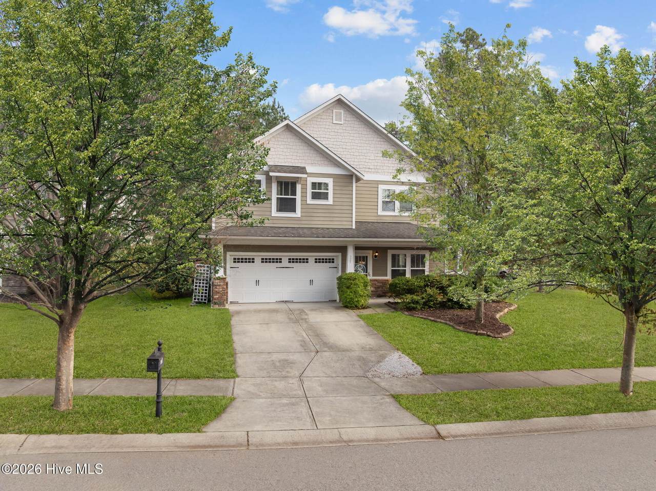 725 Legacy Lakes Way - Photo 1