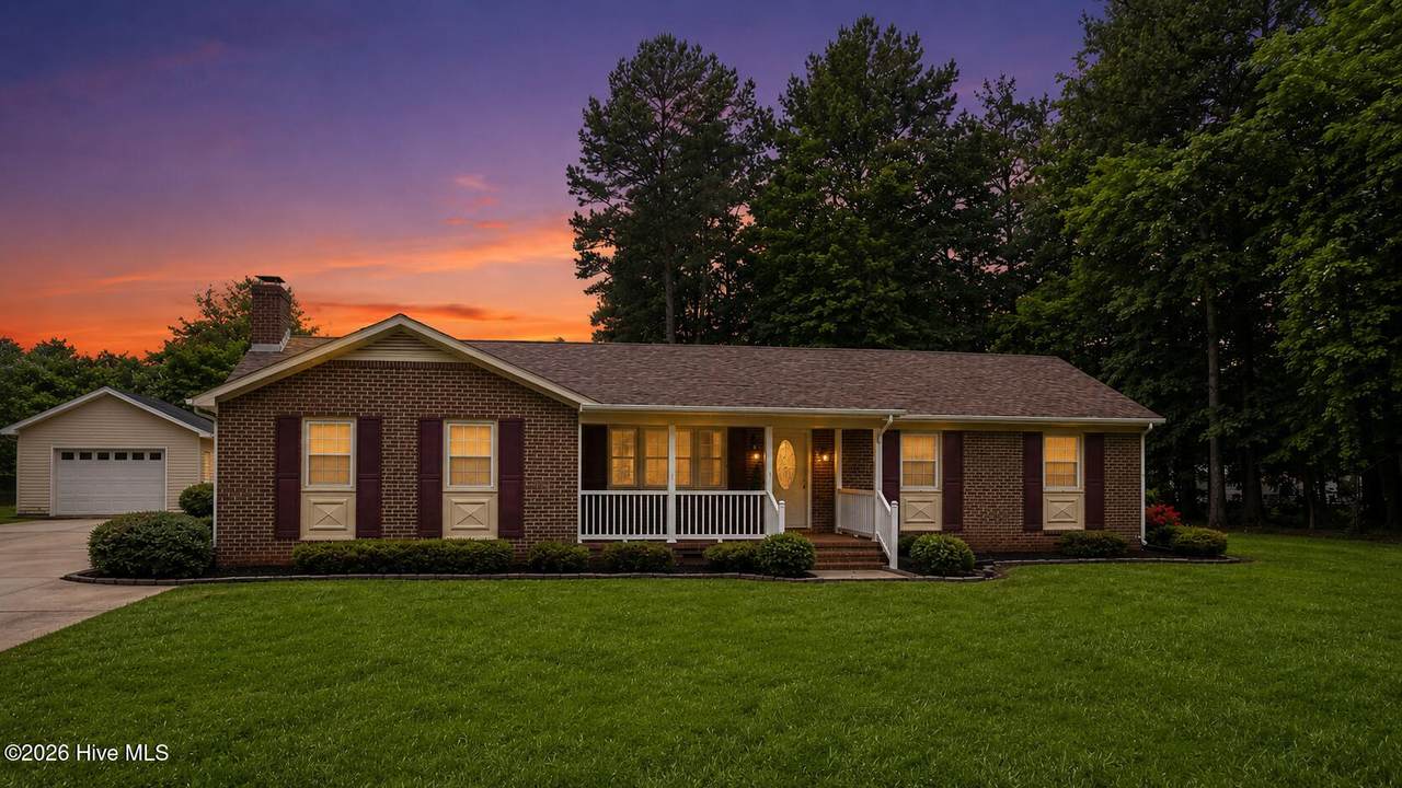 260 Cooke Circle - Photo 1