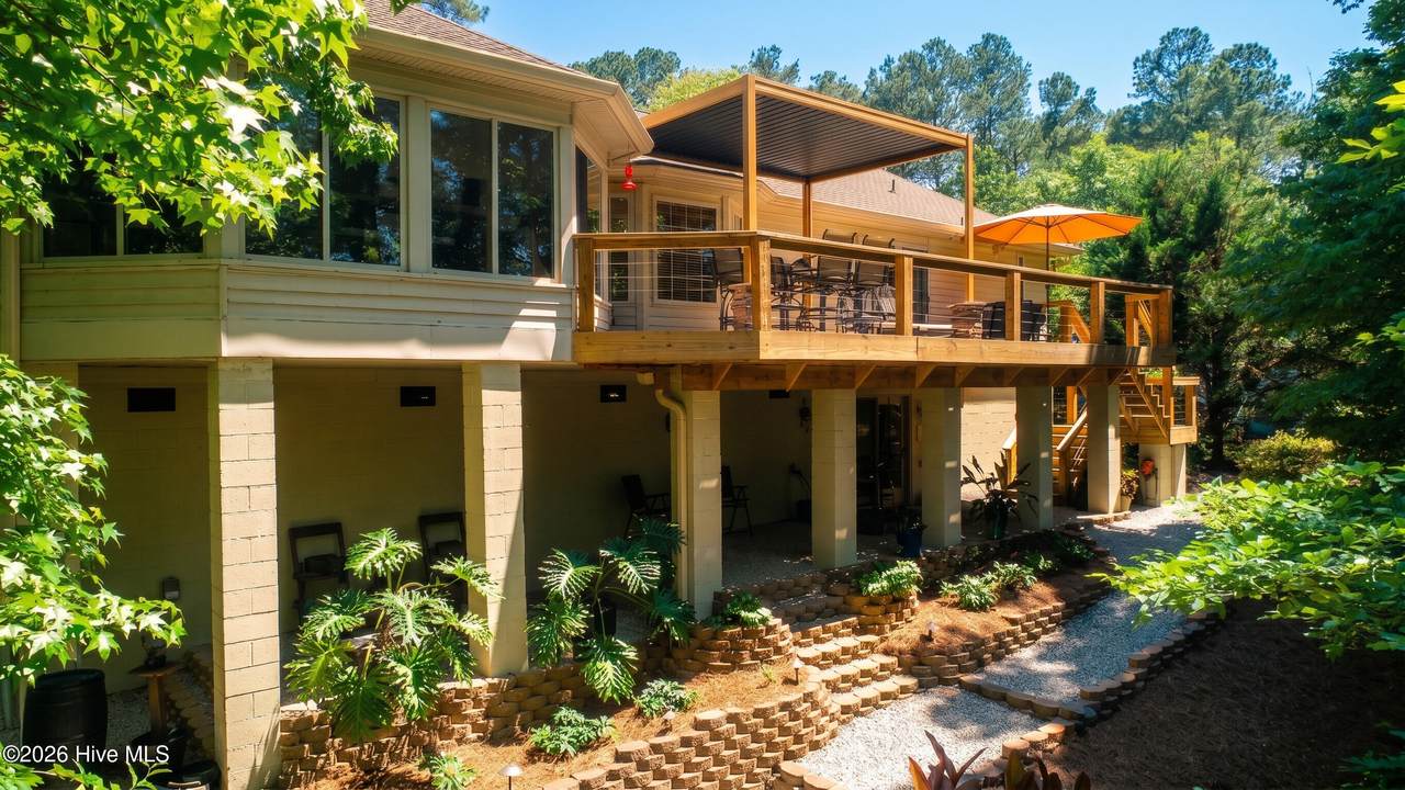 307 Superior Cove - Photo 1