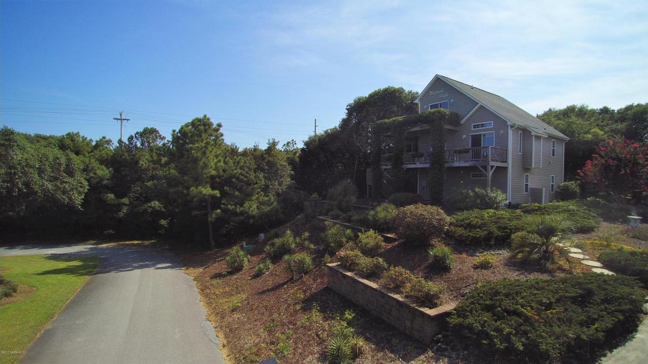 240 Shorewood Drive - Photo 1