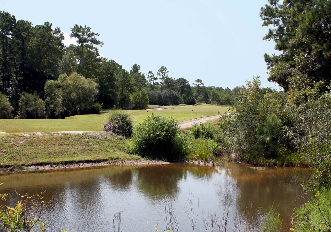5811 England Point - Photo 1