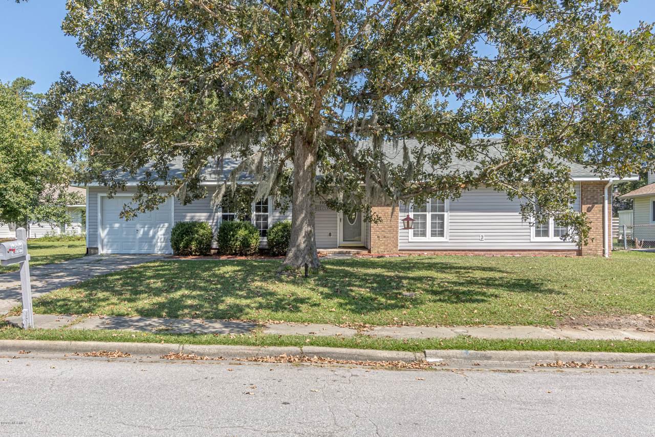 1104 Massey Court - Photo 1