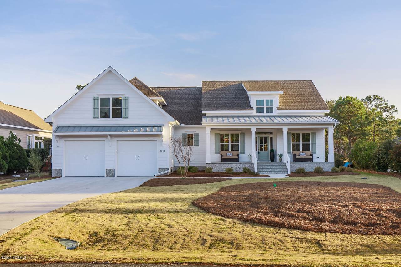 2951 Trailwood Drive - Photo 1