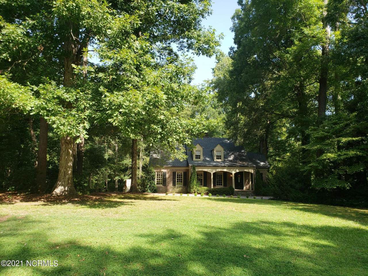 1214 Brookside Drive - Photo 1