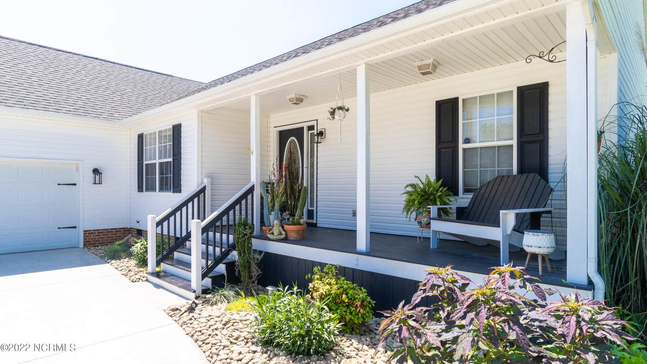 108 River Reach Drive - Photo 1