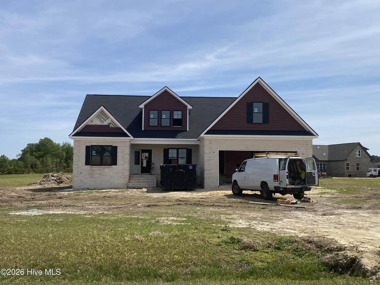 340 Leslie Road - Photo 1