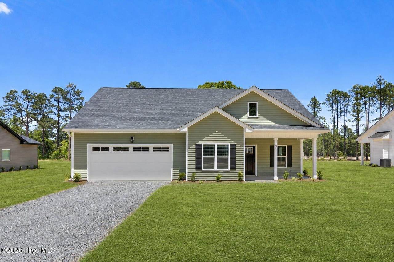 131 Merle Road - Photo 1
