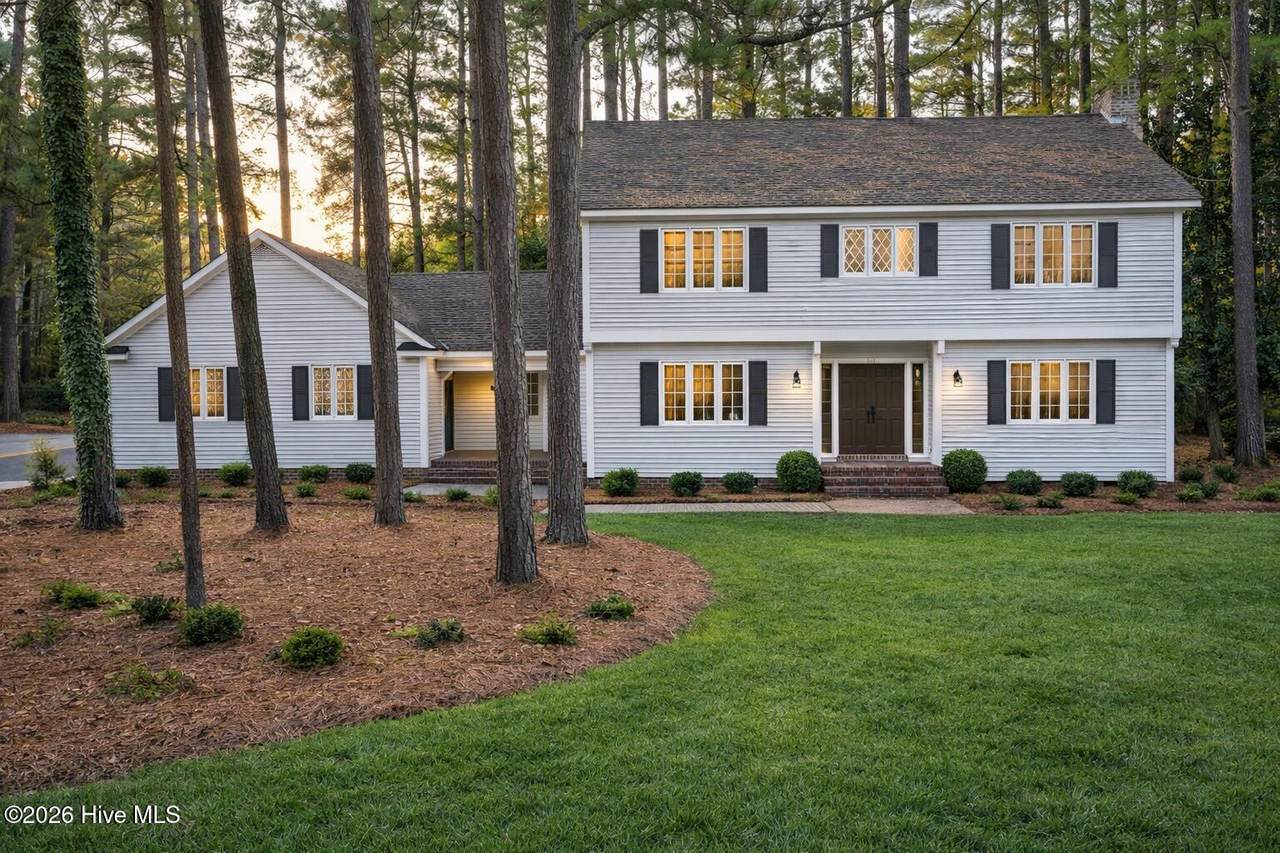 511 Wilkinson Drive - Photo 1