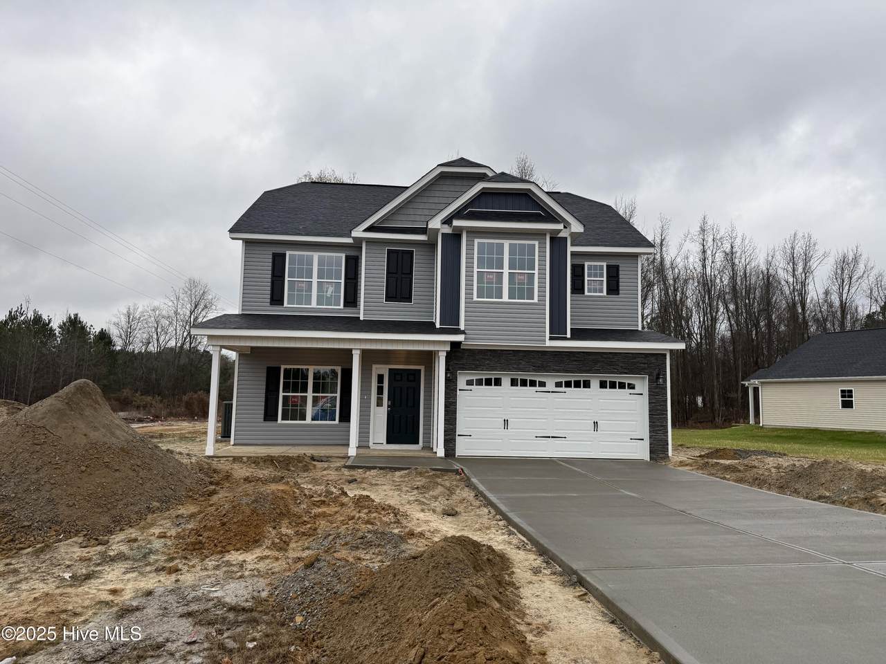 15 Tuskeegee Drive - Photo 1