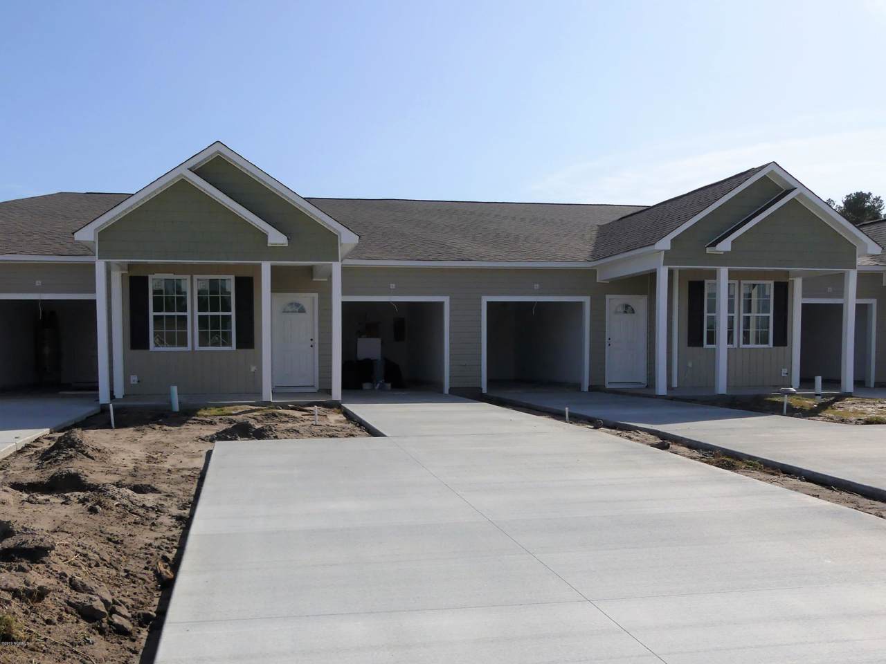 131 Jansen Lane - Photo 1