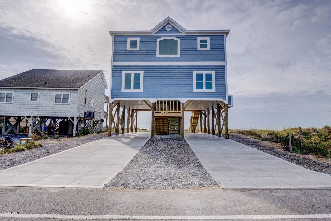 1103 Beach Drive - Photo 1