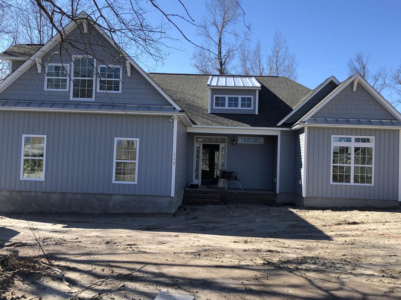 140 Pebble Beach Drive - Photo 1
