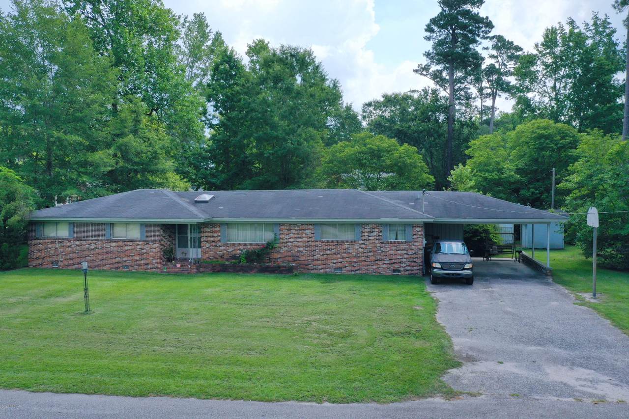 1112 James Street - Photo 1