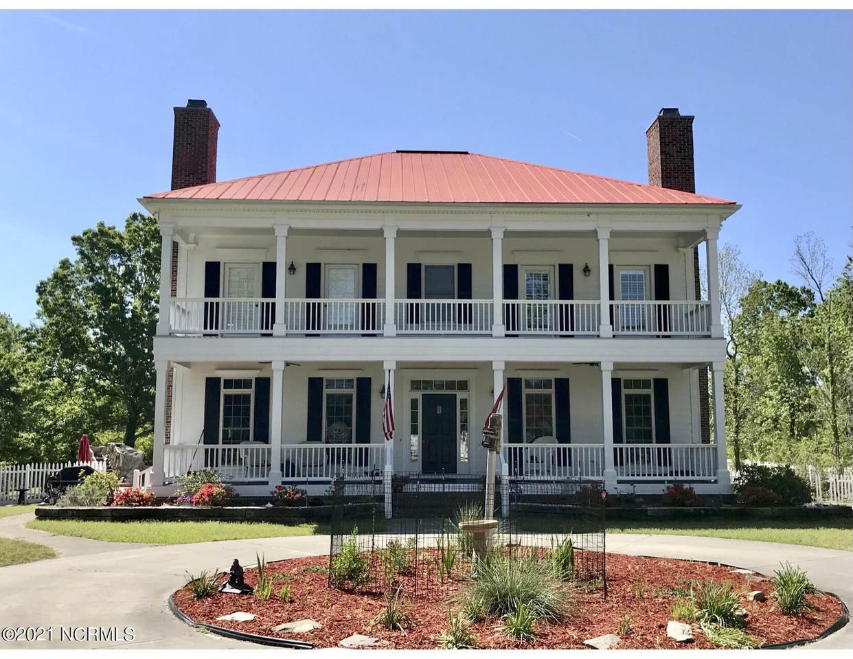 528 Captain Beam Boulevard - Photo 1