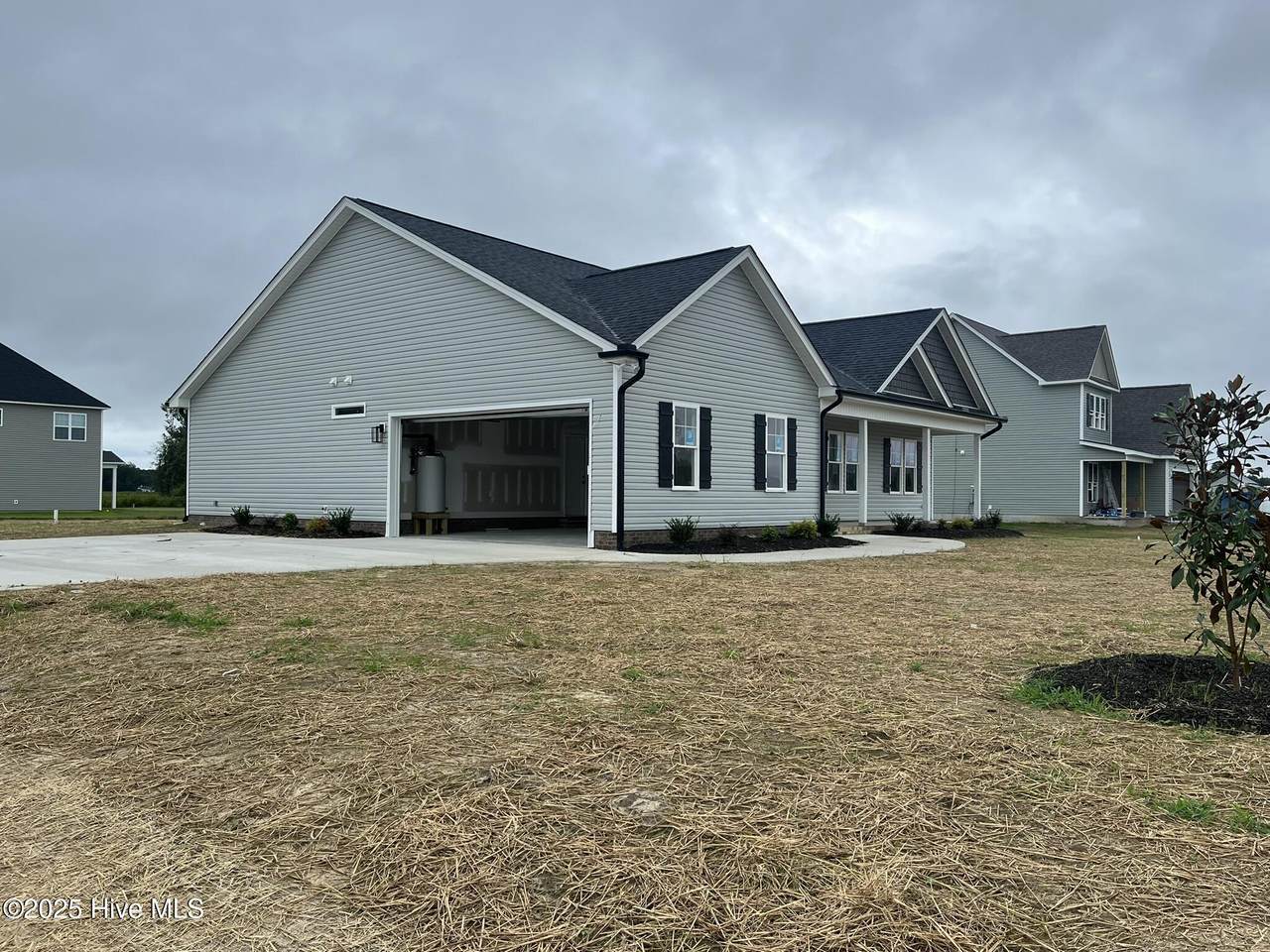 https://bt-photos.global.ssl.fastly.net/ncreg/1280_boomver_3_100520566-1.jpg
