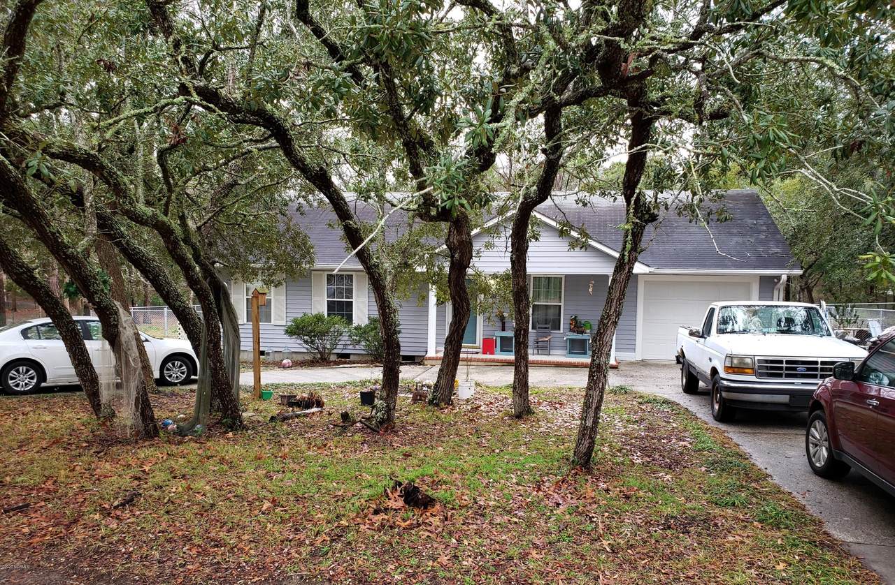 121 14th Street - Photo 1