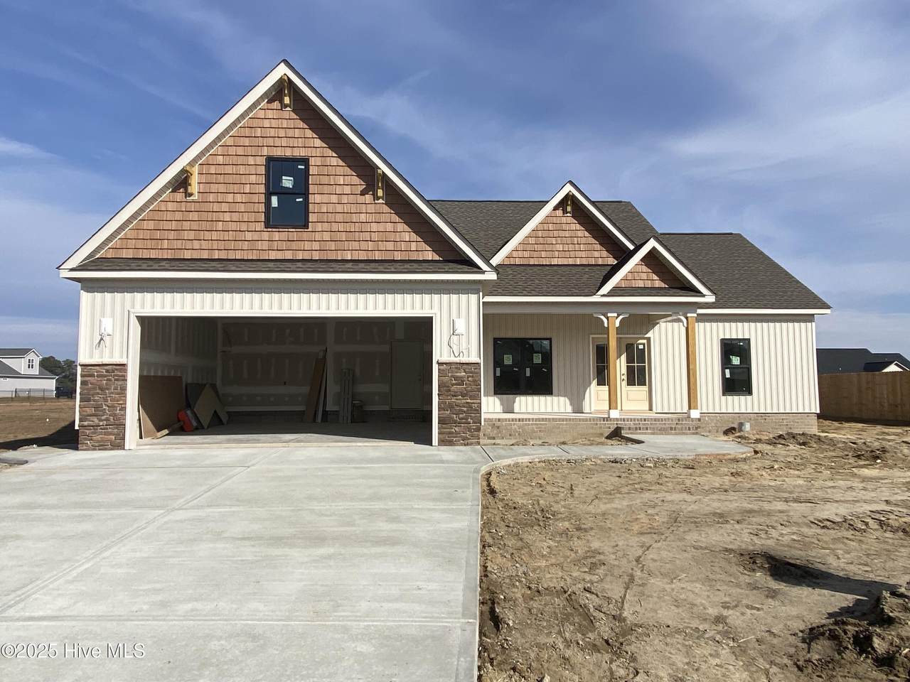 209 Rae Drive - Photo 1